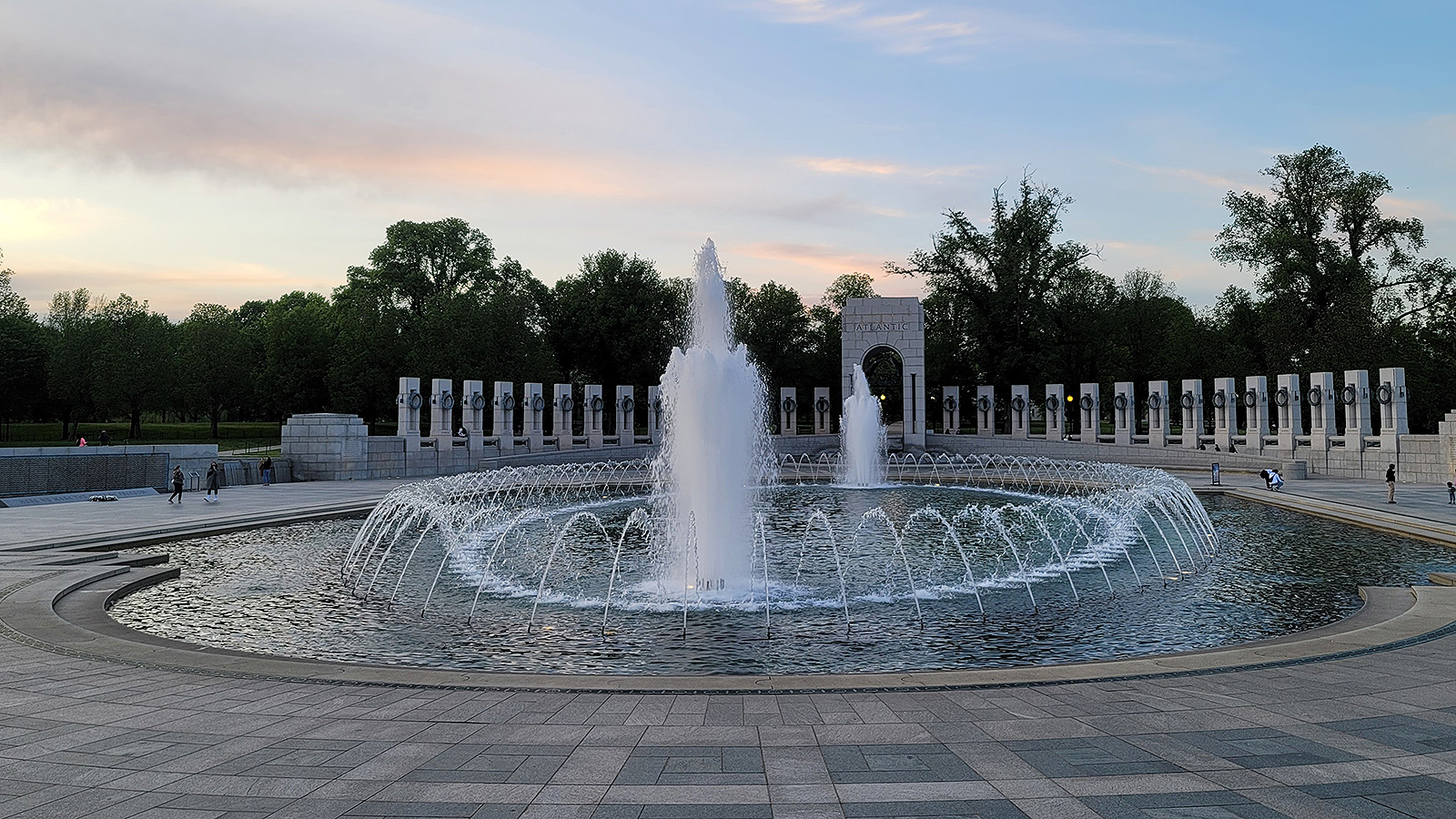 World War II Memorial featured photo for DC Falls Here.